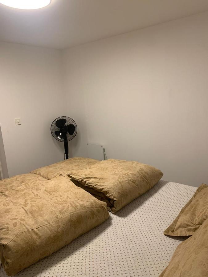Beautiful 2 Rooms Apartment In Klofta,Near Oslo Airport& Oslo ภายนอก รูปภาพ
